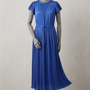 Rebecca Taylor Cobalt Blue Pleated Short-Sleeve Maxi Dress woman’s dress size 6